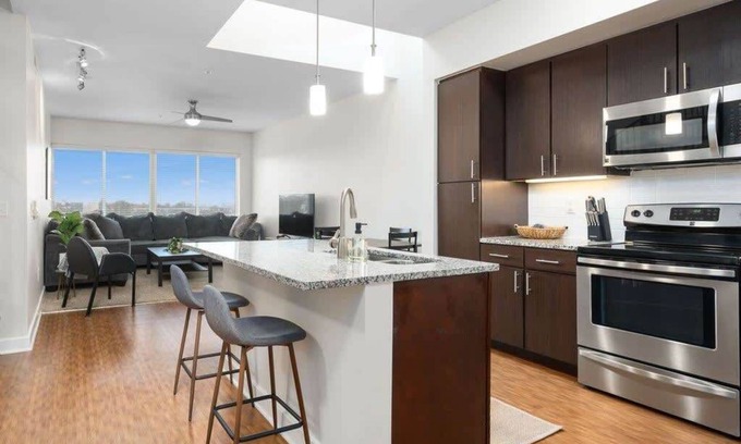 Grandview Heights Apartment | Pet-Friendly 3-Bed Retreat with Spa Near Downtown