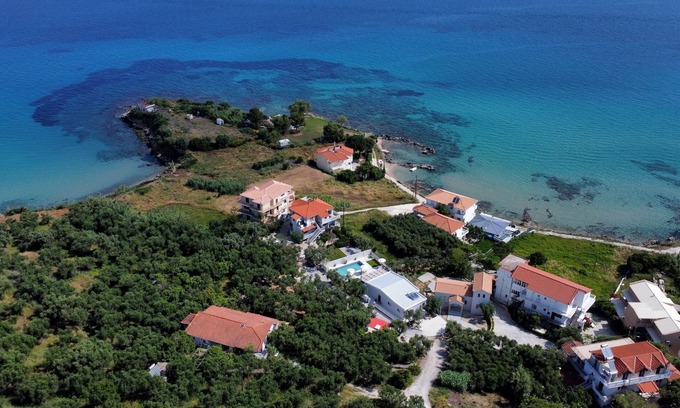 Alikanas Villa | Elegant 3 Bedroom Villa with Ocean Views and Private Pool