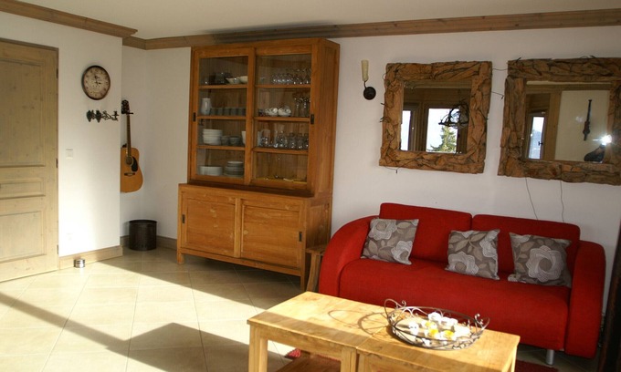 Prapoutel Apartment | Spacious Apartment Les Adrets-Prapoutel for 8 Guests