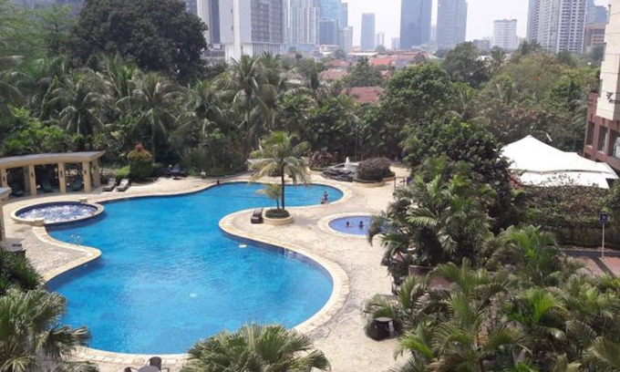Semanggi Apartment | Elegant 3BR Apartment at Sudirman Tower with Pool Access