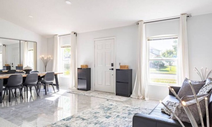 Winter Garden House | Premier 3BR Stay with Ocean View & Spa Near Disney