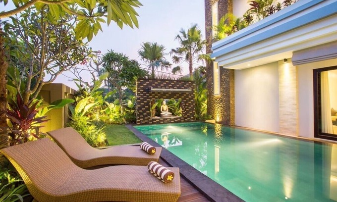 Taman Griya Villa | Exceptional 3BR Villa with Scenic Pool Near Sunset Beach