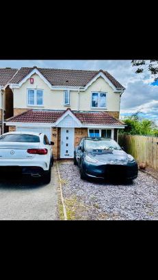 Wyken House | Elegant 4-Bed Home in Coventry with Child-Friendly Amenities