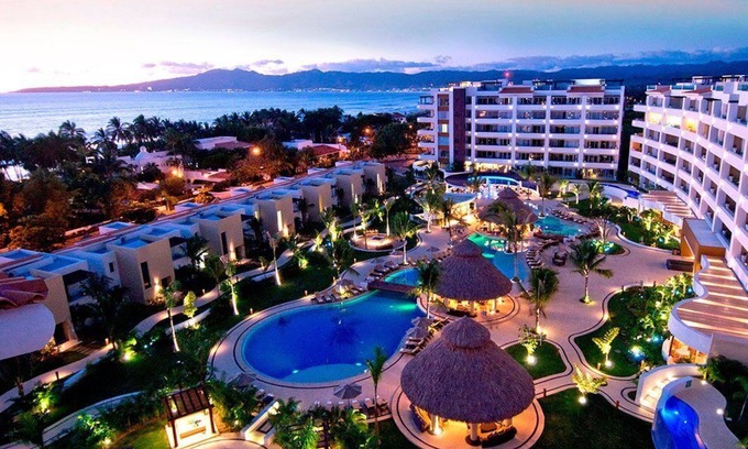 Nuevo Vallarta Resort | Top-Rated 4 Bedroom Ocean Front Residence with Pool & Spa