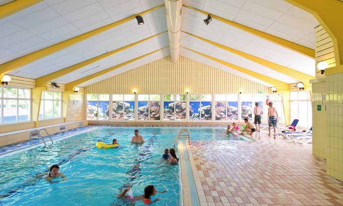 Stadtkyll House | Cozy Bungalow for 4 at Landal Wirfttal with Pool & Spa