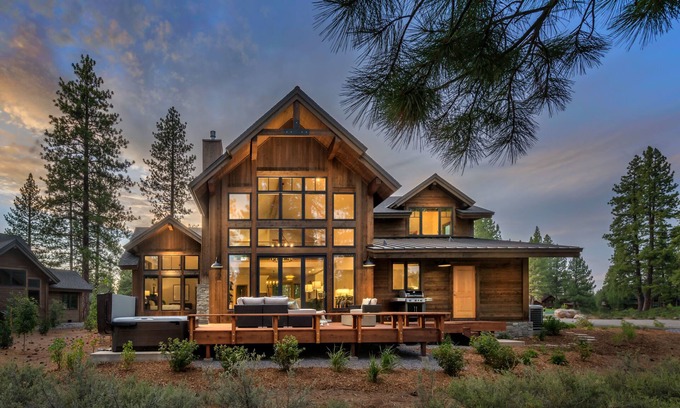 Truckee House | Exceptional 4BD Residence with Pool & Spa at Old Greenwood