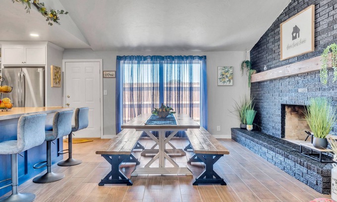 Ardmore House | Experience a 4-Bedroom Retreat with Hot Tub in Ardmore