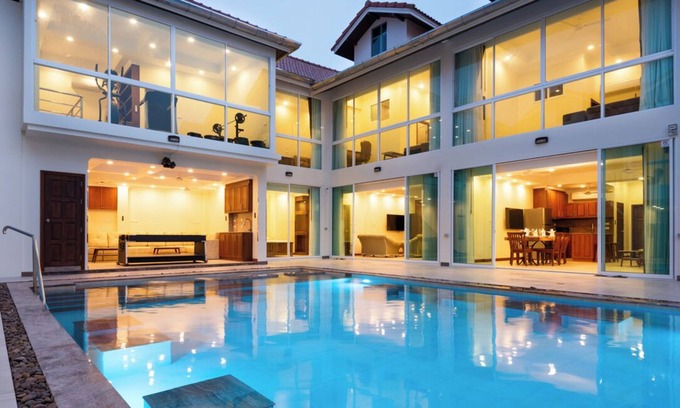 Pratumnak Hill Villa | Luxury 4BR Resort Villa @ Pratamnak Residence