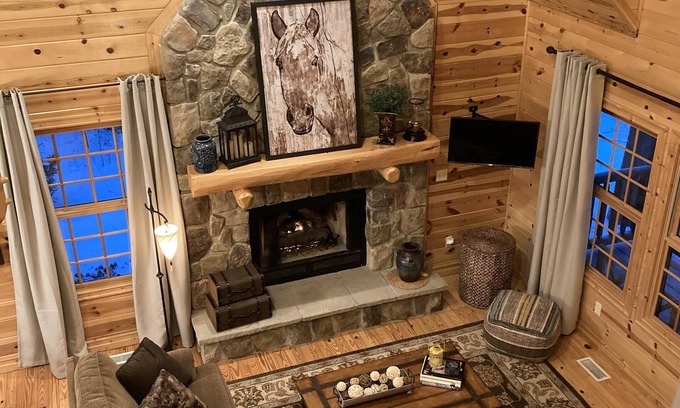 Saugatuck Cabin | Top-Rated 5-Star Cabin with Pool & Ocean Views for Getaways