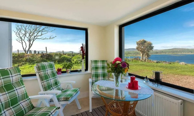 Waterville House | 5-Star Retreat with Ocean and Lake Views near Golf Course
