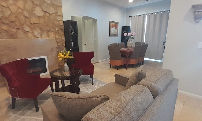 Hermosa Village House | Premier 6Bd Oasis with Pool, Near Disneyland & Convention Center
