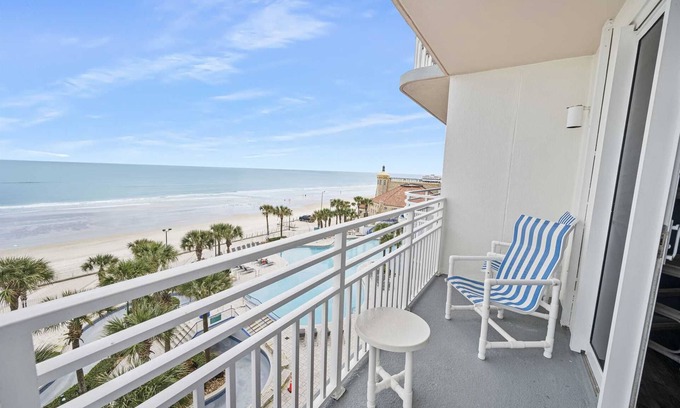 Brush - Stewarts Condo | Oceanfront 2 BR Condo at Wyndham Ocean Walk Resort Daytona Beach