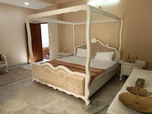 Hyderabad Villa | Spacious 9BHK AC Family Retreat in Hyderabad