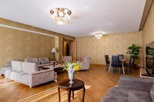 Tbilisi City Centre Apartment | Elegant 4-Star Hotel with Family-Friendly Amenities