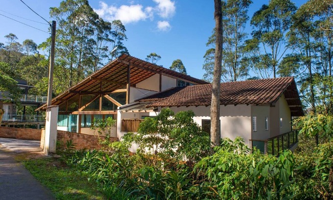 Petropolis House | Indulge in Comfort Amidst the Atlantic Forest Retreat