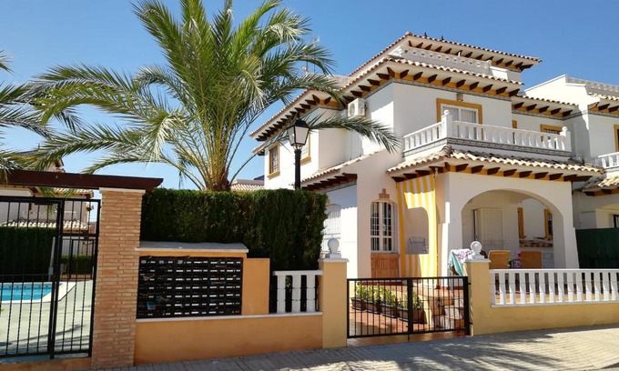 La Marina House | Cozy Getaway at El Pinet Beach with Spectacular Sea Views