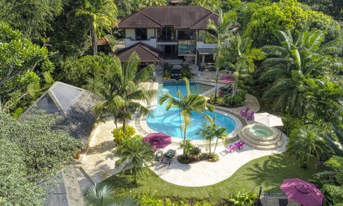 Uvita Villa | Unwind in Your Private Tropical Resort with Ocean Views