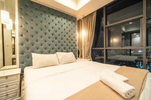 Jakarta Apartment | Convenient Casa Grande 2+1BR with Pool & Mall Access
