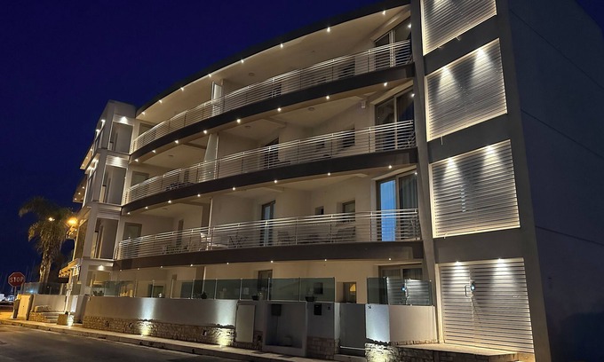Marzamemi Condo | Discover Privacy and Relaxation Near Marzamemi Village