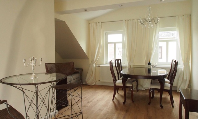 Koenigstein im Taunus Apartment | Elegant Apartment in Königstein's Historic Old Town