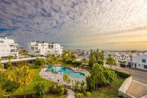 Los Altos Apartment | Elegant Bali Resort Complex with Pool & Hot Tub Access