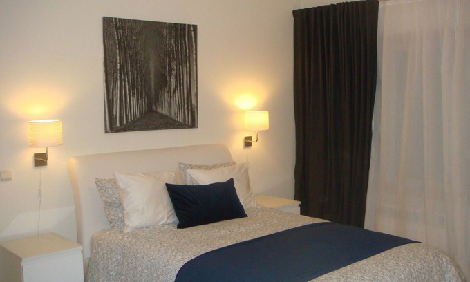 Campo Grande Apartment | Stylish Apartment in Central Lisbon with Oceanfront Views