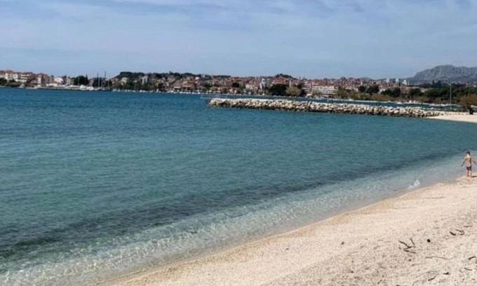 Strozanac Apartment | Luxury Apartment Ivo With Jacuzzi Near the Beach