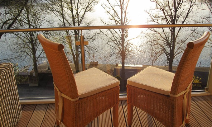 Woltersdorf Apartment | Seeblick Apartment: 10/10 Rated with Free Canoes & Ocean View