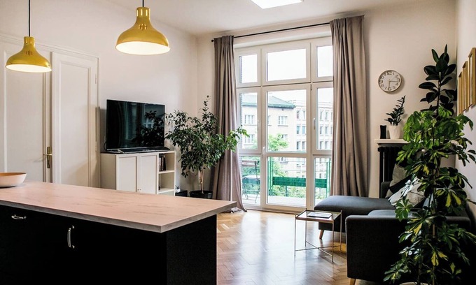 Krowodrza Apartment | Luxury Apartment only 10 minutes walk to the Old Town