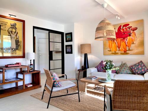 Saint-Tropez Apartment | Elegant St-Tropez Apartment - 10 Min Walk to Downtown