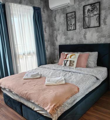 Plovdiv Apartment | Elegant Studio Apartment - Guest Rated 10/10 & Child Friendly