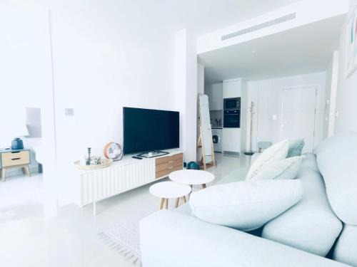 Torrevieja Apartment | Chic Apartment in Torrevieja - Guest Rated 9.9/10