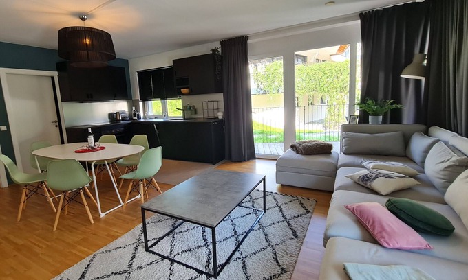 Reichenau Apartment | Luxury Apartment With Stunning Mountain View