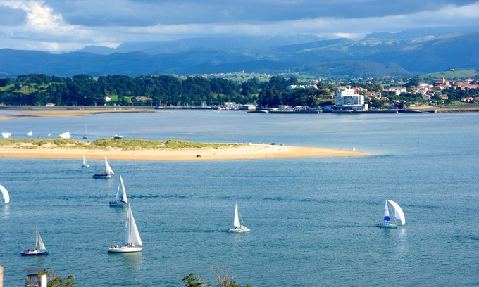 Santander Condo | Elegant Apartment with Bay Views in Santander - Rated 9.8