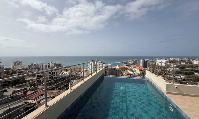 Yof Apartment | Luxury apartment with rooftop, games room, 5 min from the beach