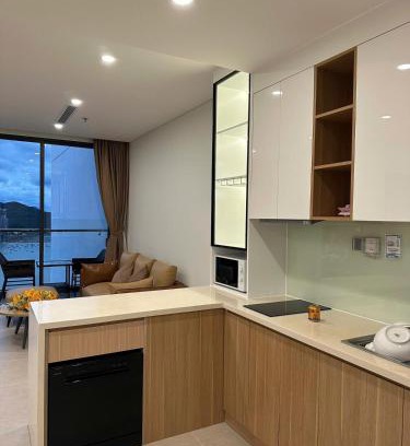 Vinh Hai Apartment | Luxury apartment with sea view, Thap Ba