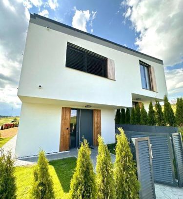 Maly Slavkov Apartment | Elegant Apartments with Top-Rated Guest Experience