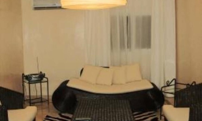 Gueliz Apartment | Exclusive Family and Couples Retreat with Spa & Breakfast
