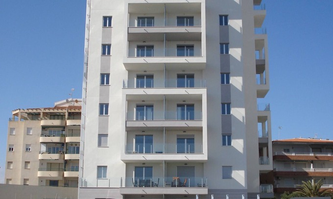 La Mata Apartment | Modern Apartment 50M From The Sea with Pool and Spa