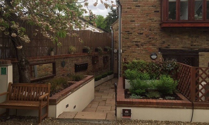 Harpenden Apartment | Luxury aprtments at Harpenden House family friendly & right in the Town Centre