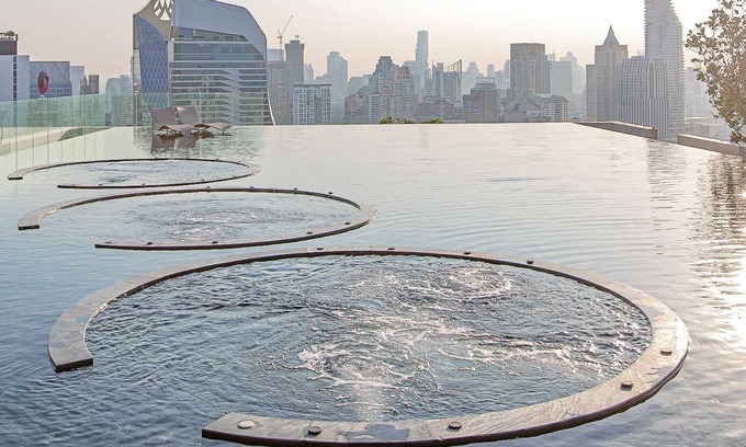 Makkasan Condo | Elegant Apartment with Pool & Free Pickup Near Siam