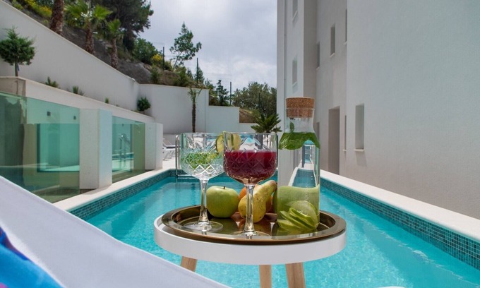 Moca Apartment | Beautiful Villa Citrin: Pool & Sea View Getaway