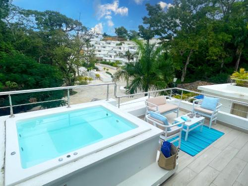Las Terrenas Apartment | Luxury Apt with Private Jacuzzi & Pool Near Beach