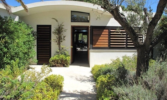 Marine de Saint Ambroggio House | Architectural Villa Steps from the Beach in Sant Ambroggio