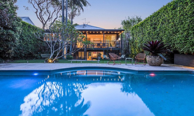 Avalon Beach House | Elegant Avalon Beach House - Steps from the Shore