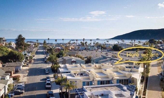 Avila Beach Condo | Oceanfront Avila Beach Condo with Rooftop Hot Tub & Fire Pit