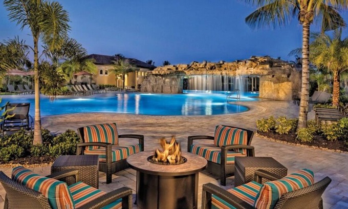 Naples Condo | Experience Comfort in Our 2 Bed 2 Bath at Bonita National