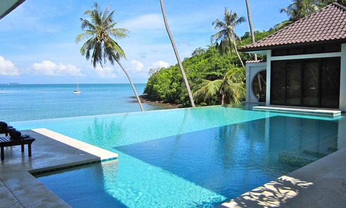 Wichit Villa | Elegant Beachfront Hai Leng Villa with Pool and Spa