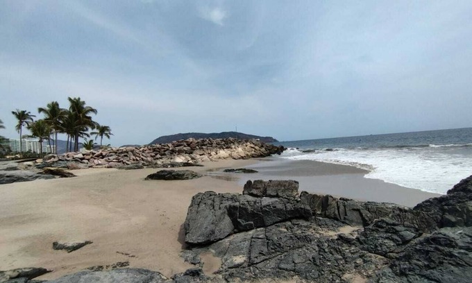 Ixtapa Villa | Beachfront Villa in Ixtapa with Pool and Spa Amenities