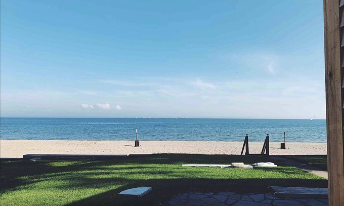 Crystal Beach House | Beachfront Vacation Home in Crystal Beach with Ocean Views
